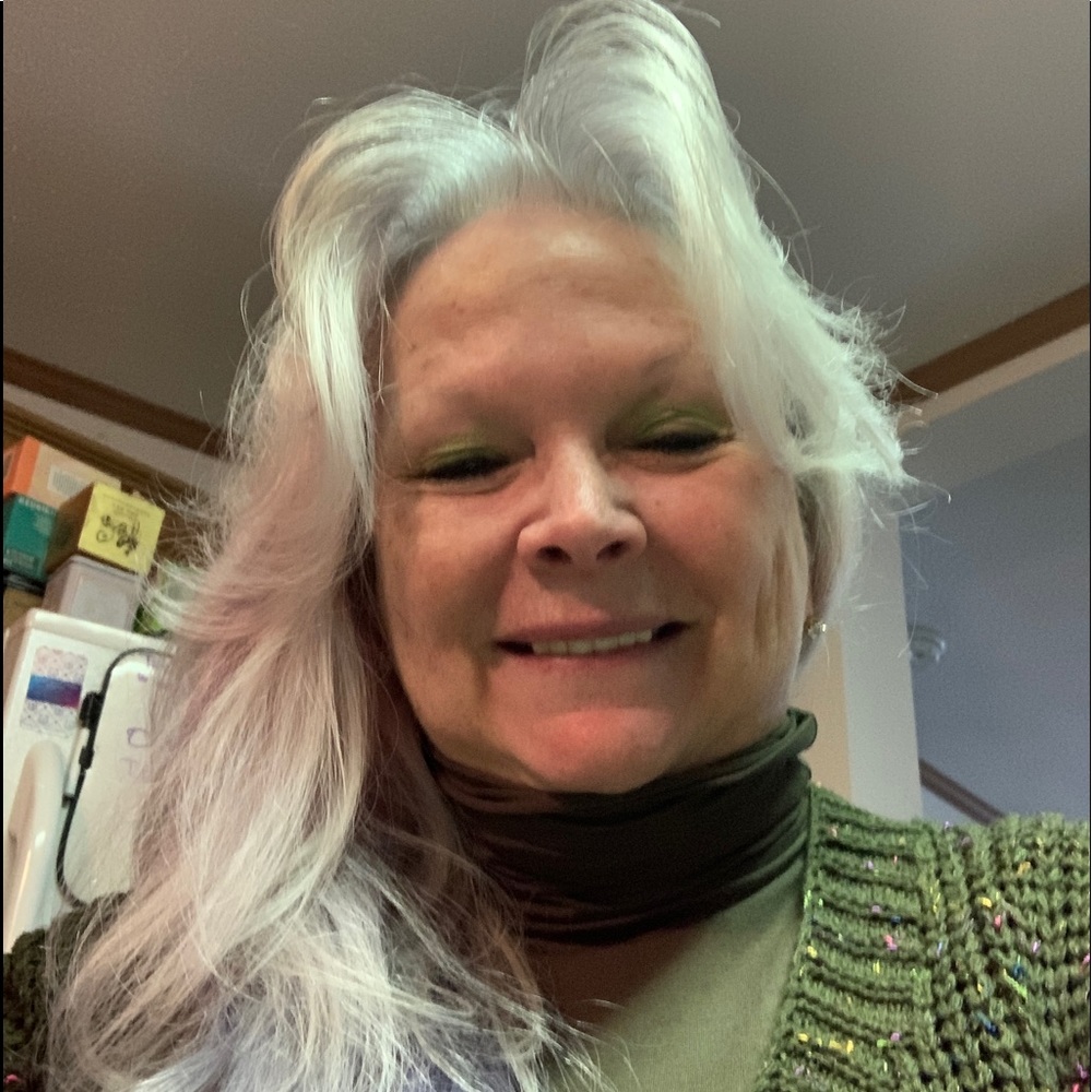 Meet your Posher, Deborah